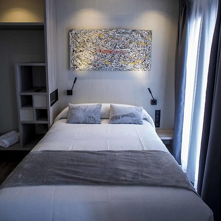Hostal Sevilla Santa Justa - Adults Only المظهر الخارجي الصورة