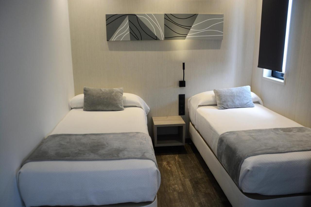 Hostal Sevilla Santa Justa - Adults Only المظهر الخارجي الصورة