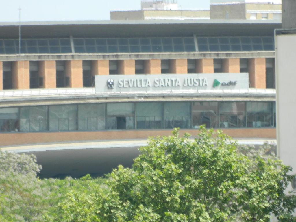 Hostal Sevilla Santa Justa - Adults Only المظهر الخارجي الصورة