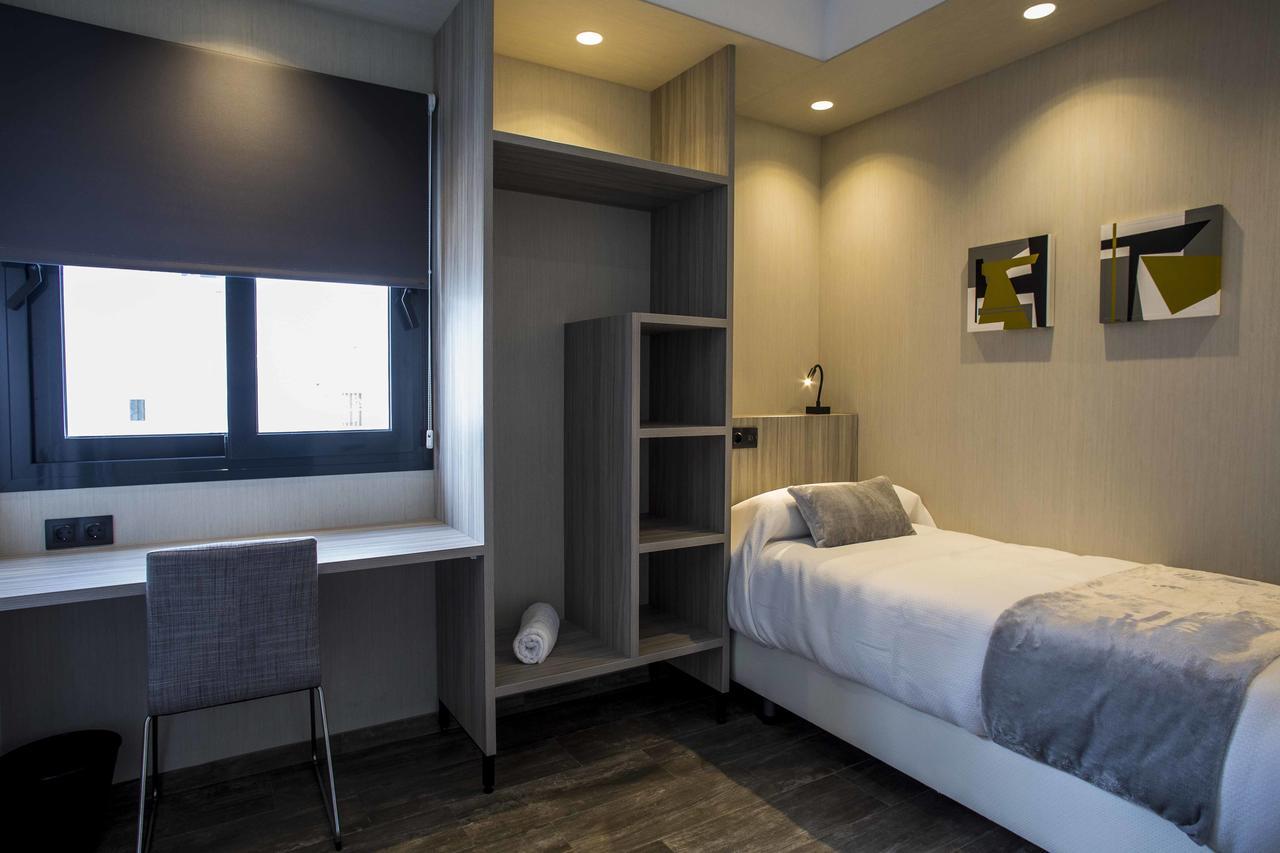 Hostal Sevilla Santa Justa - Adults Only المظهر الخارجي الصورة